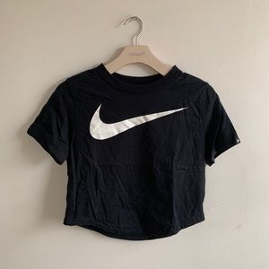 Nike Crop T-Shirt